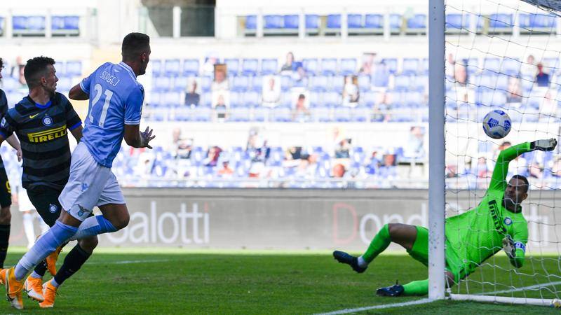 Lazio-Inter, le pagelle: Milinkovic,  De Vrij e Lautaro i migliori, 7. Ciro e Sensi, non va: 4