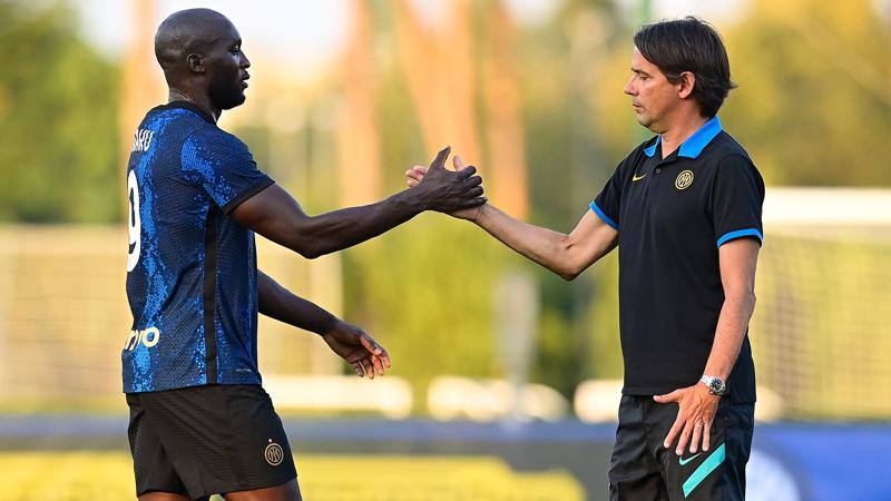 Inter,<br />  il Chelsea punta Dumfries c' la chiave per Lukaku
