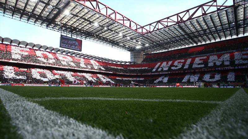 Milan  con l Udinese un altro bagno di folla San Siro viaggia verso il sold out
